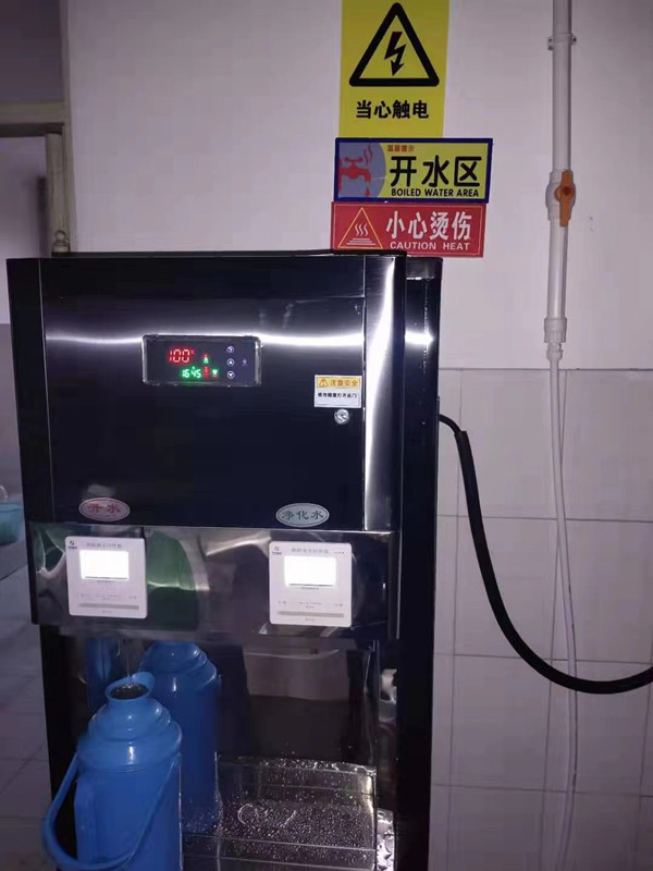 10832873339c7fae61c592f4aeeb508_副本.jpg