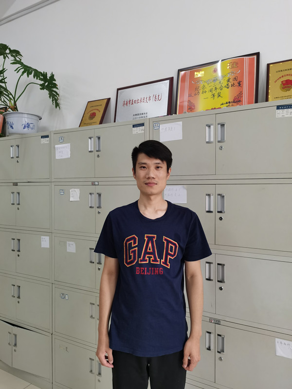 滕翔睿优秀辅导员_副本.jpg 滕翔睿优秀辅导员_副本.jpg