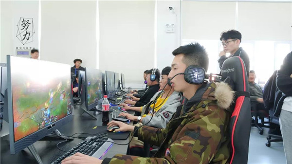 比赛中.jpg