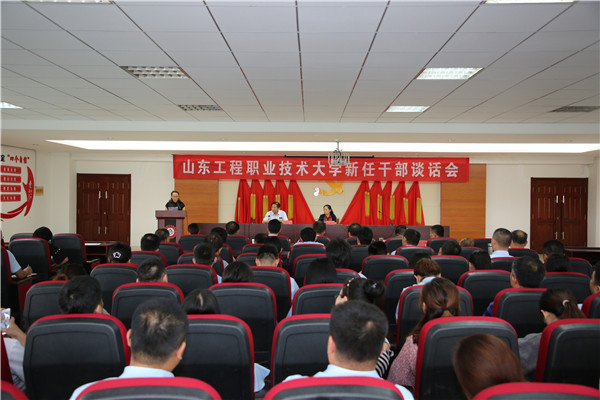 2E3A3389.jpg