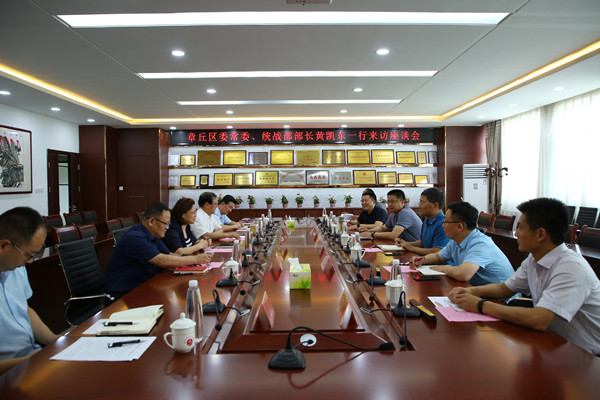 2E3A2118_副本.jpg