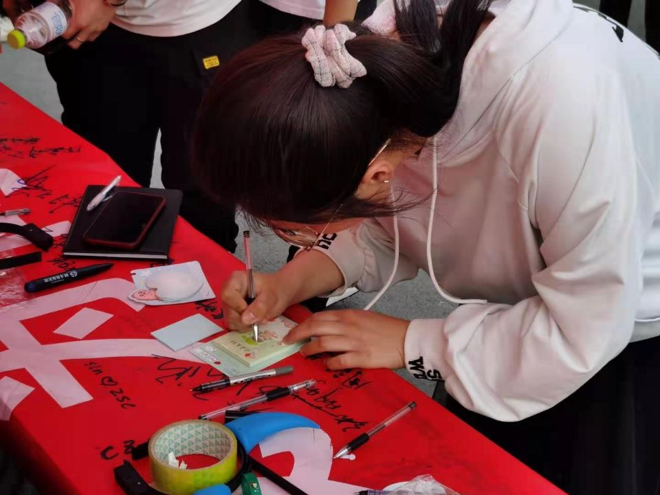 图片7.png 图片7.png