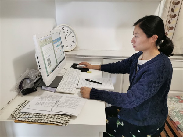 图1 张院长在线解读.jpg