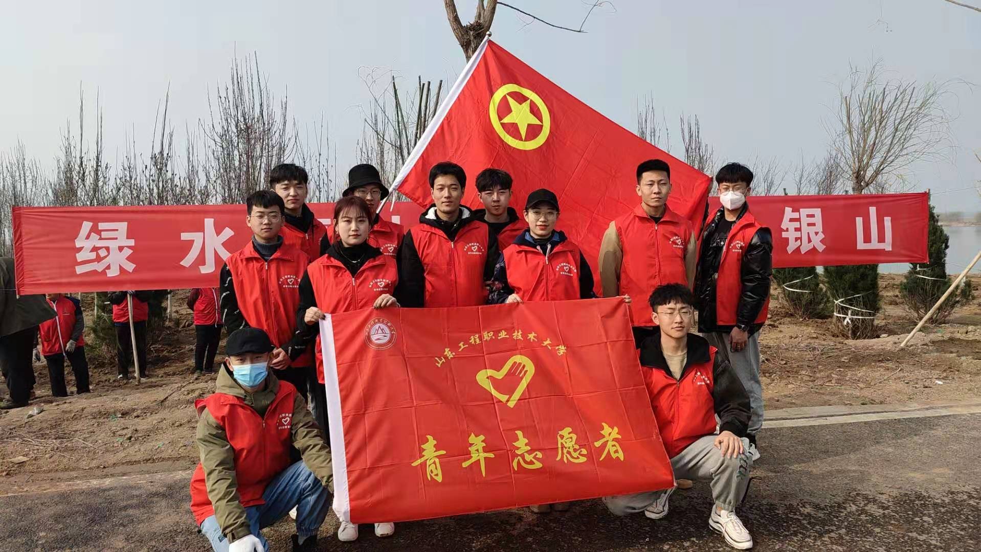 图片2.png 图片2.png
